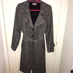 View Grays with Black and White Plaid Lightweight Trench Coat [WM Sz 10]